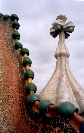 Casa Battlo strecha