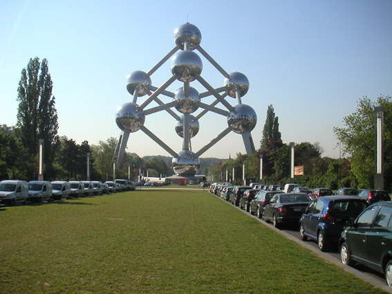 outside Atomium